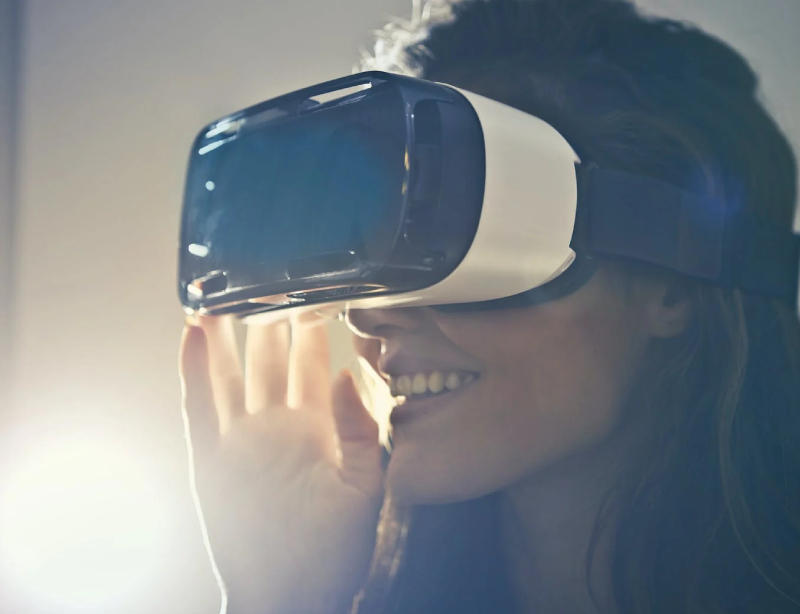 Virtual Reality Sex: Enhancing the Experience with Sex Toys
