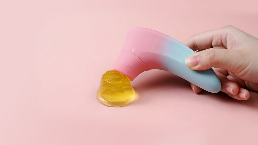 lovende-tenera2-clitoral-sex-toy